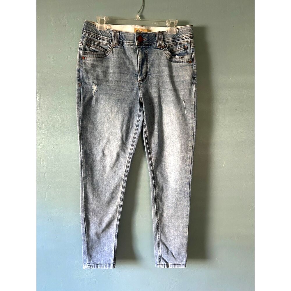Democracy women's jeans "AB" Technology size 12 inseam 28"